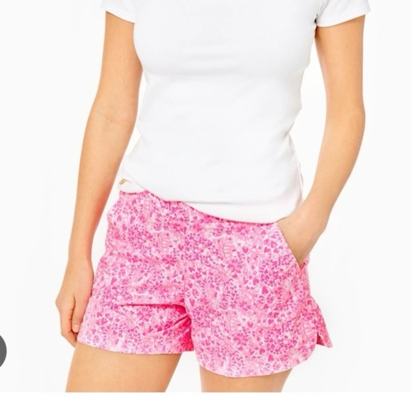Lilly Pulitzer Pink Patterned Ocean View Shorts - Picture 1 of 9